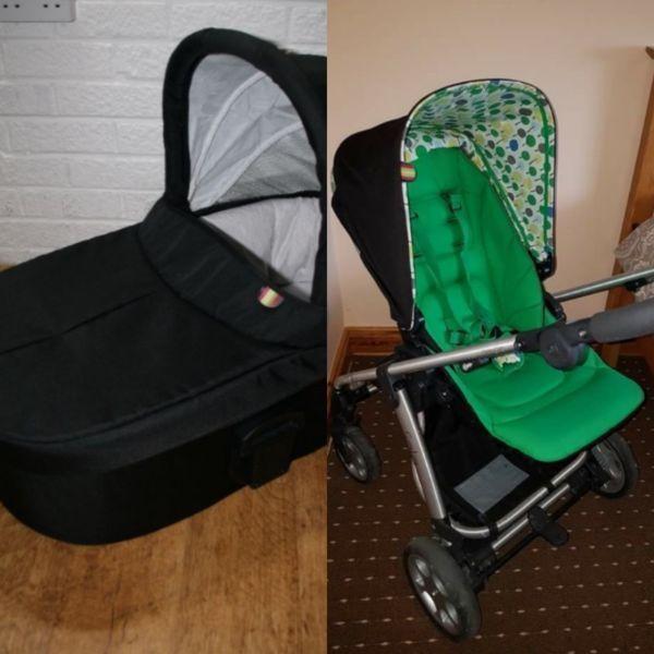 Sola buggy and carrycot