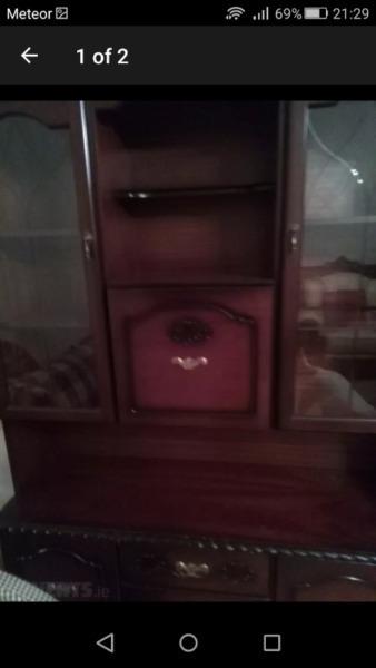 Furniture cabinet