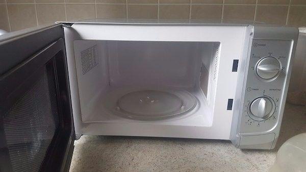 Microwave Perfect condition