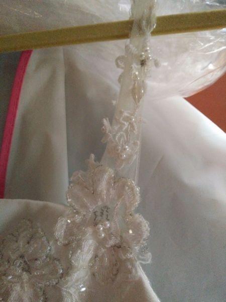 Wedding Dress - Never Worn Immaculate Condition