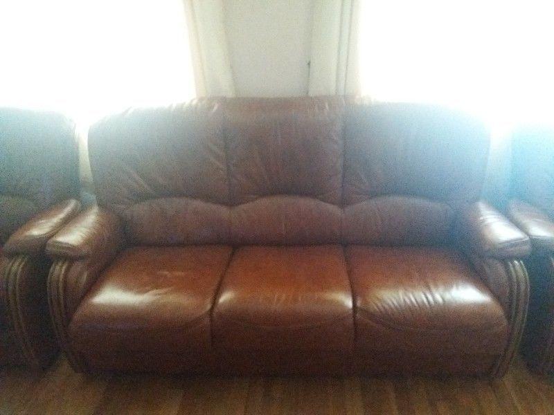 3 piece brown leather suite