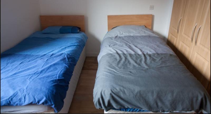 3 Single beds with duvets mattresses and bedsheets