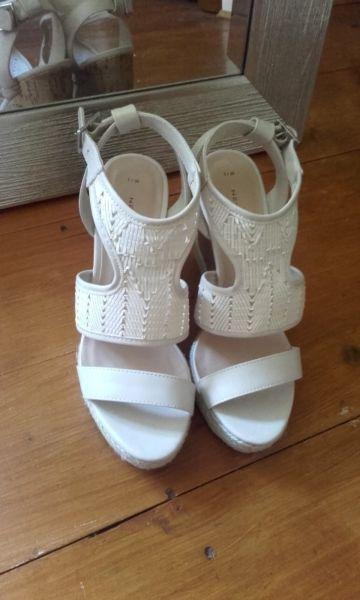 Cream Wedges