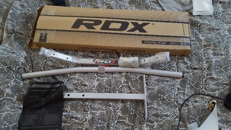 Brand New RDX chin pull up bar **Original packaging