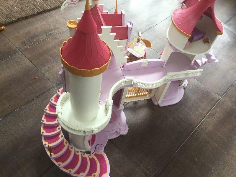Playmobile princess castle