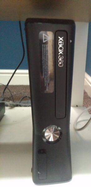 Xbox 360 slim 250 GB