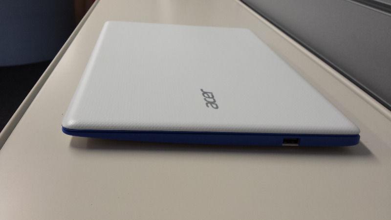 SALE Acer Aspire 14 32GB in BLUE White Office 365 Windows 10
