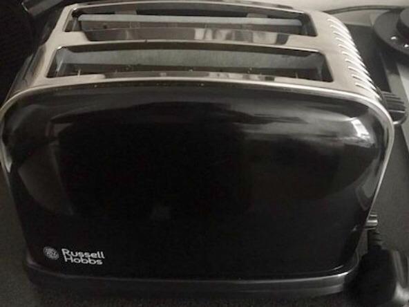 Russel Hobbs black mate toaster. Excellent condition!