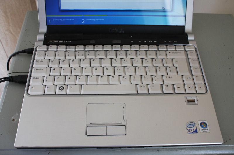 sale dell laptop 13,3 inch .xps m 1330 with wind 7 .will swap for canon dslr camera or