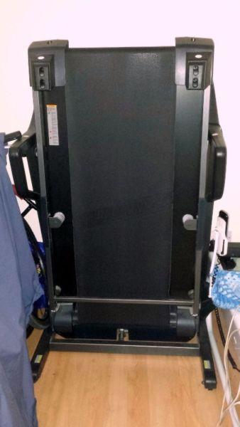 Proform 560HR treadmill