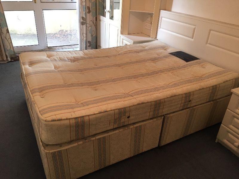 Double Mattress & Base - great condition