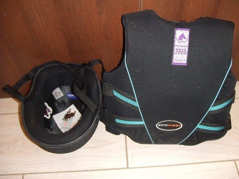 childs horse riding equipment back protector