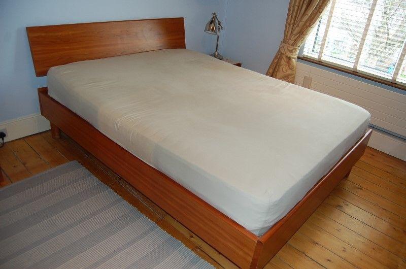 Cherry Wood King Size Bed - Perfect Condition
