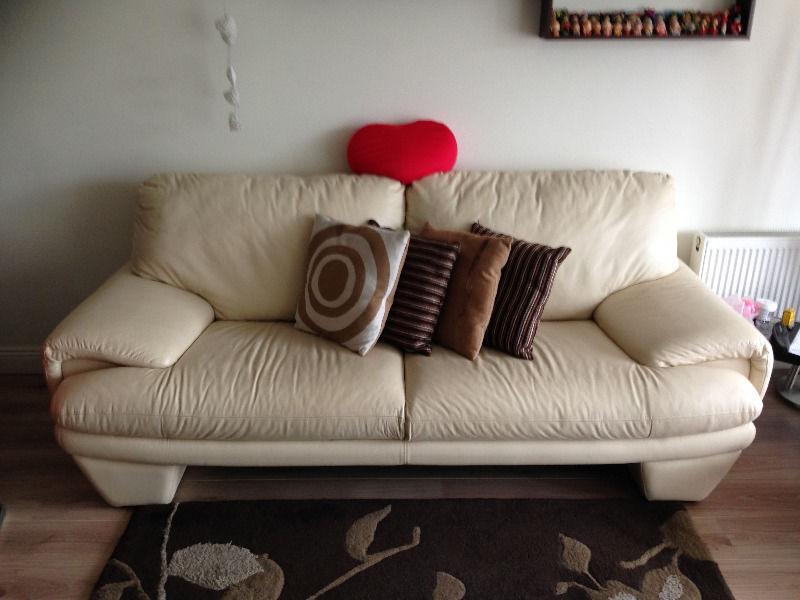 Great leather sofa for sale