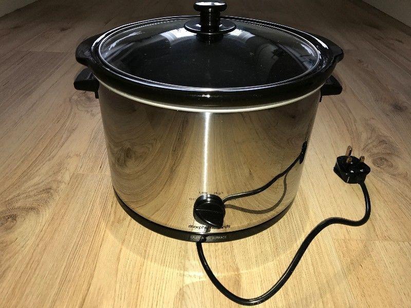 MORPHY RICHARDS Slow Cooker *PURCHASED IN JAN 2017*