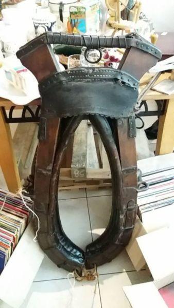 Horse collar good state in leather