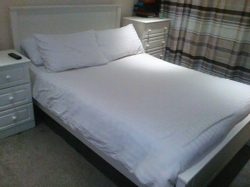 nice double bed for sale