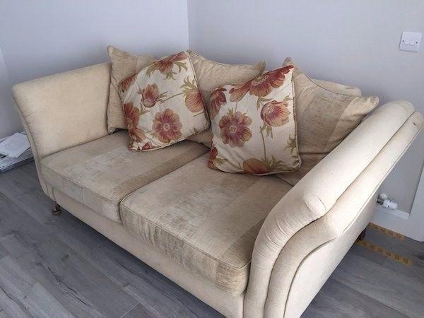 Sofa & 2 Armchairs