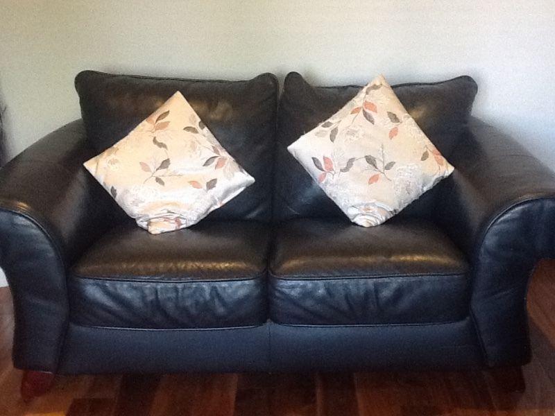 Leather sofa's 3+2