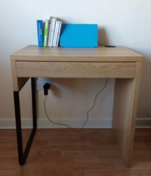 Desk with drawer