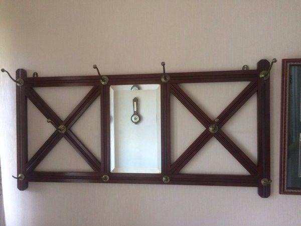 Mahogany wall-hanging coat stand
