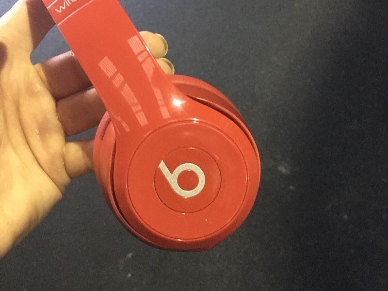 Red Wireless Beats by Dre