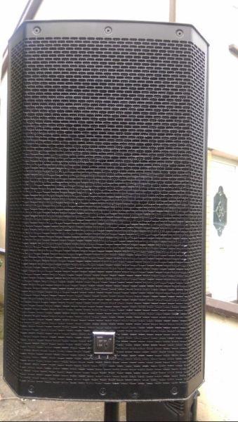 EV Electro Voice ZLX 12P Speakers