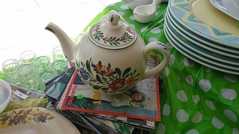 Tea pot flowers sarguemines