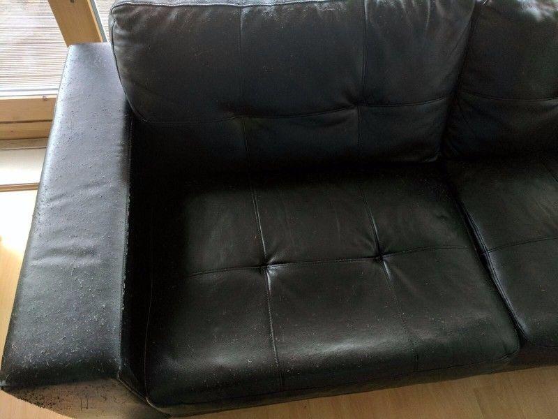3-seat sofa for FREE (Black and comfy) - collection only - 4