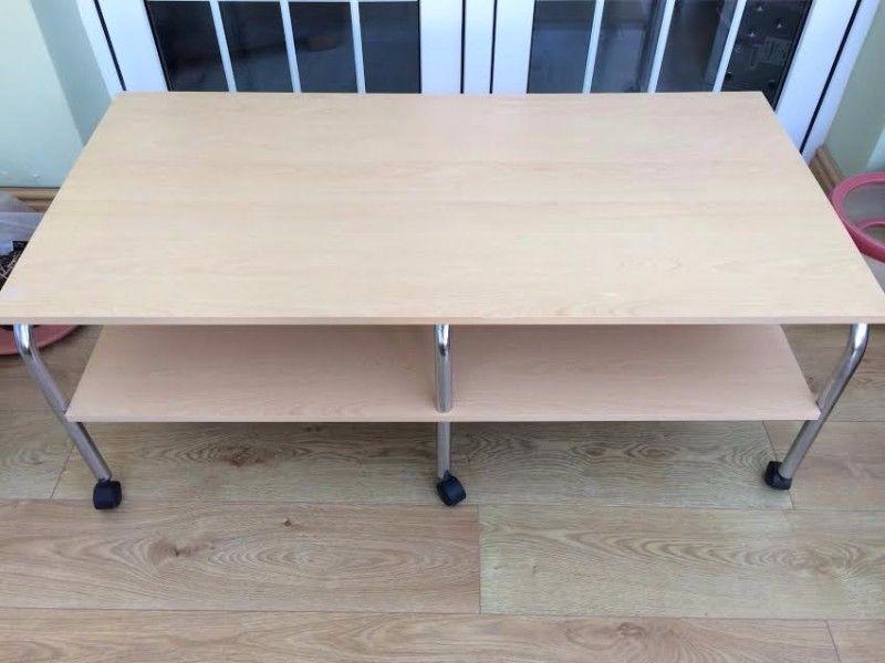 coffee table on wheels excellent condition