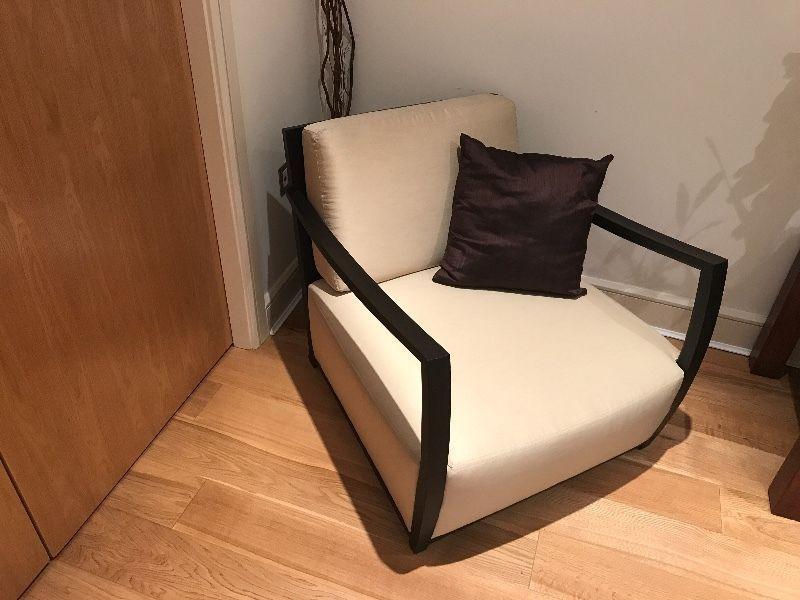 SOFA -6 Seater (3+2+1) - Mint Condition