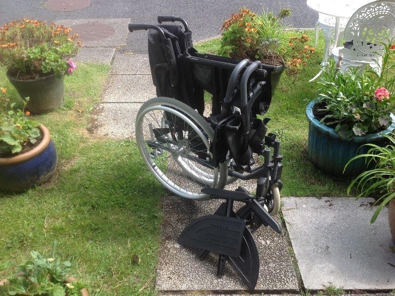 Wheelchair - foldable