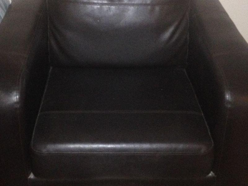 3 seater & 2 armchairs for sale. Perfect condition!