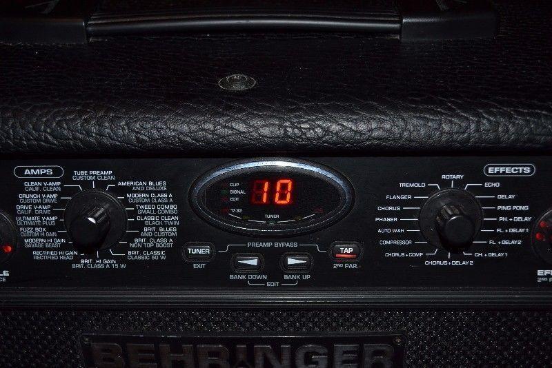 Behringer Guitar Amplifier