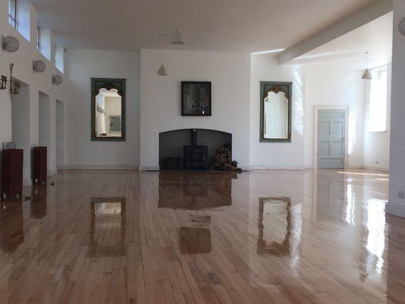 Does Your Old Solid Floor Need our Dust Free Floor Sanding Make Over?
