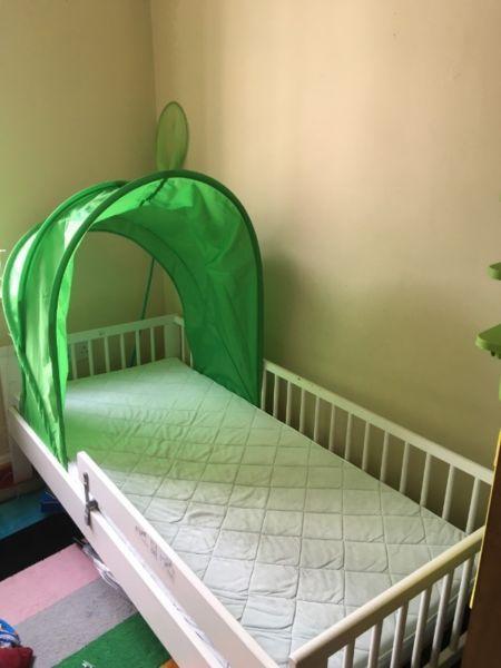 Child's Bed, 70x160cm IKEA, condition good