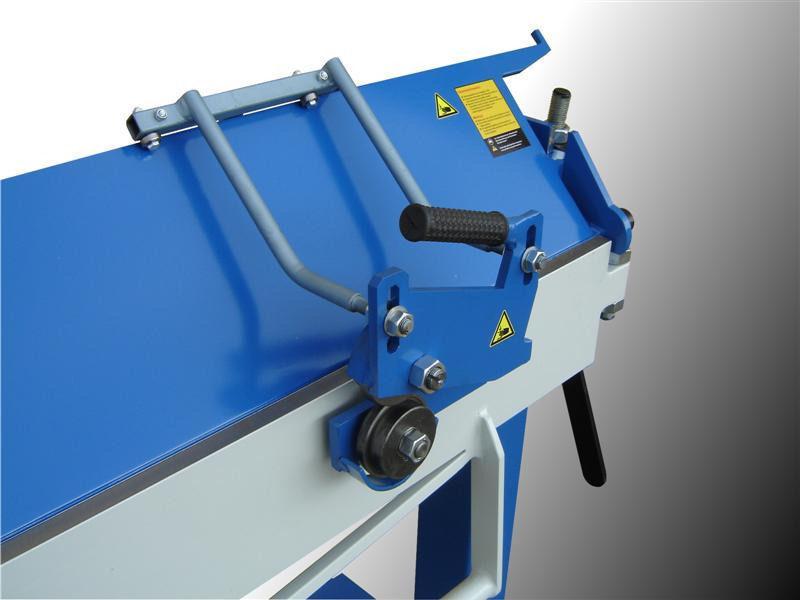 Sheet metal folders 3050/0,8 with hand shear attachment