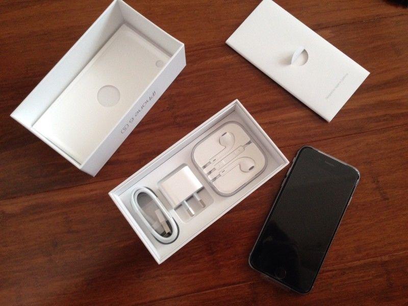 Refurbished iPhones with 12 Month Warranty & come in sealed box with all accessories