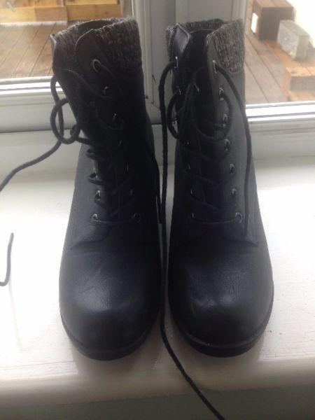 Black heeled lace boots