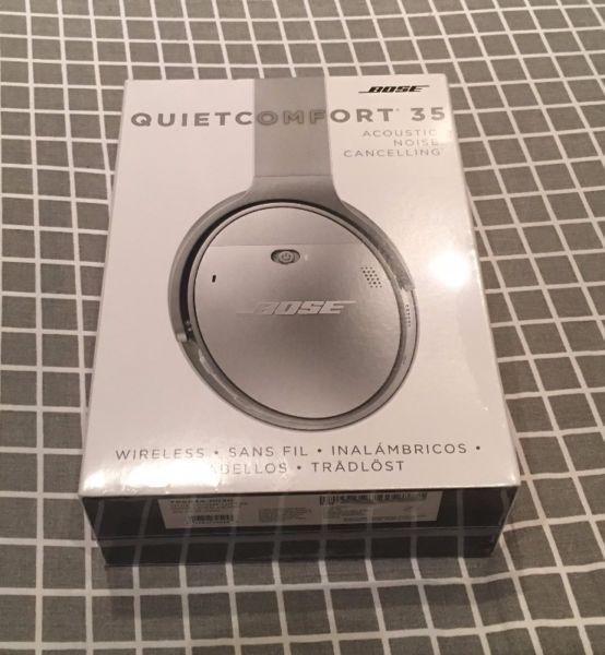 Bose QuietComfort 35 Wireless Headphones Silver QC35 BNIB Warranty