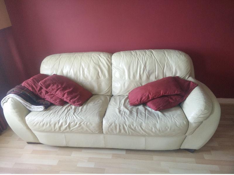 Leather Sofa available immediatly