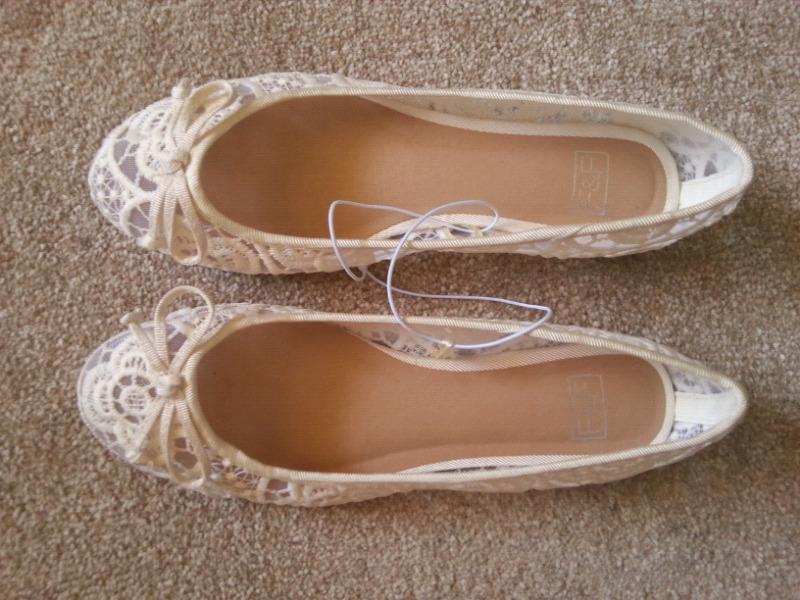 Ladies Shoes Brand New UK Size 3. Without Tag. No Box Available