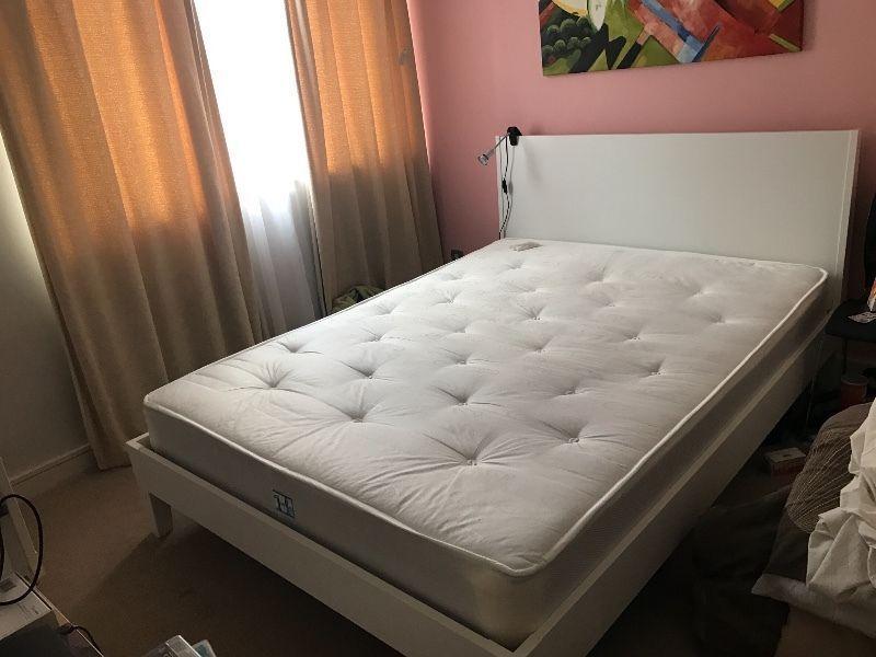 King Sixe Ikea bed with mattress 150 euro