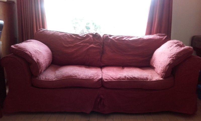 comfy couch €60