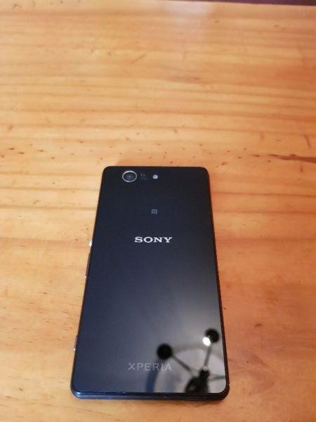 Excellent Condition Sony Xperia Z3 Compact for sale