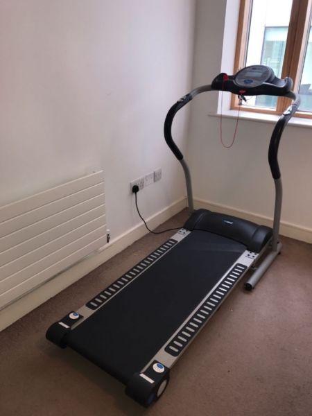 Pro Fitness Motorised Treadmill