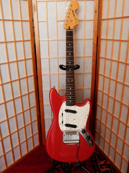 Fender squier Mustang