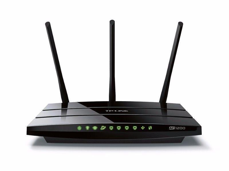 Tp-Link AC1200 dual-band (2.4 GHz / 5 GHz) Router