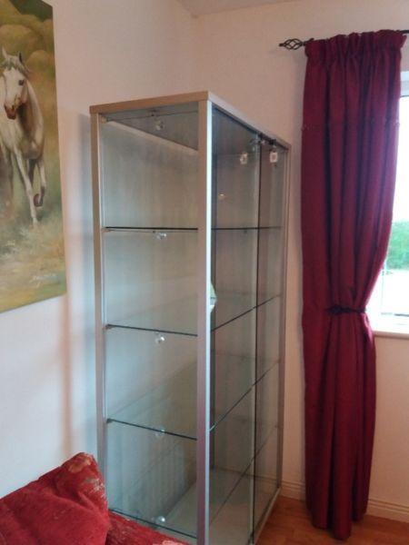 Glass Cabinet Great Condition