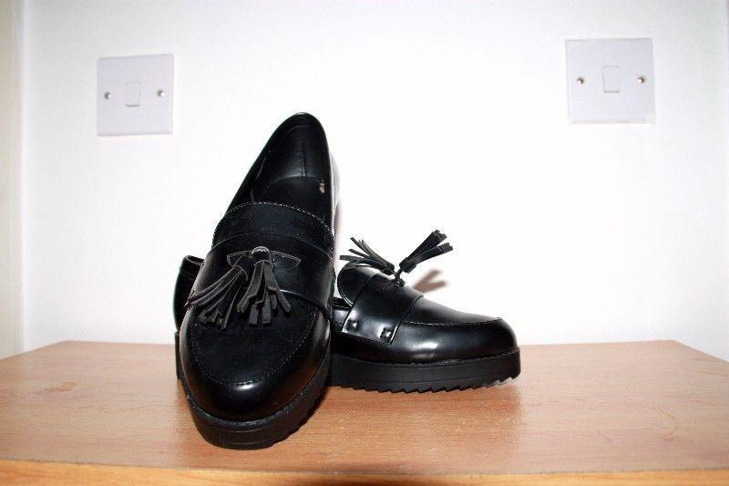 new loafers for sale size 4